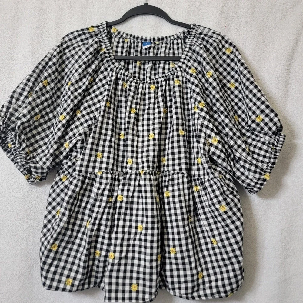 Old Navy Short Puff Sleeve Top Woms XL Gingham Embroidered Daises Boho Cottageco
